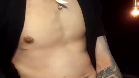 Snapshot of menyy666 chatting on 12/11/24, 01:39 Giorggio Fragacci online show from 12/11/24, 01:39