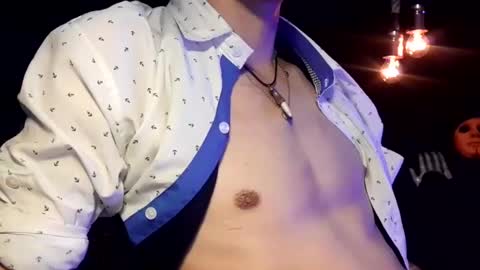 Snapshot of menyy666 chatting on 01/05/25, 02:38 Giorggio Fragacci online show from 01/05/25, 02:38