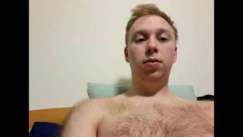 Snapshot of meow732 chatting on 10/28/25, 06:50 meow732 online show from 10/28/25, 06:50