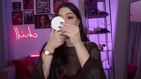 Amy Meow online show from 10/15/25, 05:13