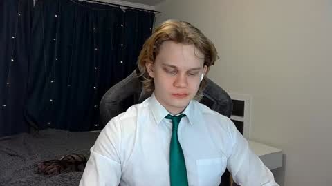 Mickey online show from 12/25/24, 04:12