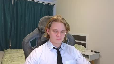 Mickey online show from 02/21/25, 01:22