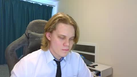 Mickey online show from 03/11/25, 04:10