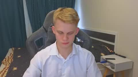 Mickey online show from 11/10/25, 10:14