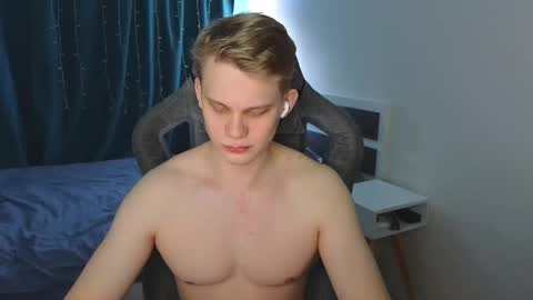 Mickey online show from 02/18/26, 07:04