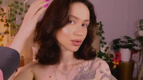 Snapshot of meow_nancy chatting on 06/05/26, 06:52 Heeyyooo Im Nans Subscribe to me I will be glad online show from 06/05/26, 06:52