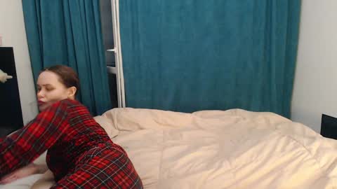 Snapshot of meowjey chatting on 12/07/24, 01:18 Jey online show from 12/07/24, 01:18