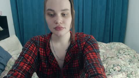 Snapshot of meowjey chatting on 12/12/24, 01:28 Jey online show from 12/12/24, 01:28