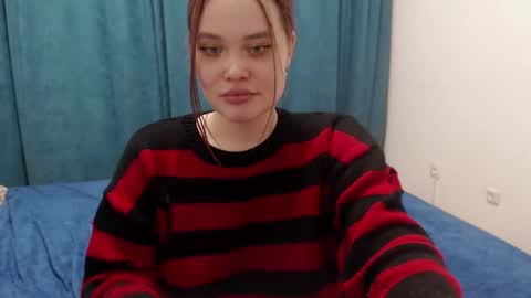 Snapshot of meowjey chatting on 03/08/25, 04:17 Jey online show from 03/08/25, 04:17