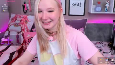 MeowkaKitty online show from 03/08/25, 07:16