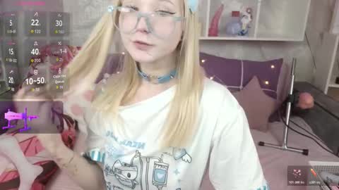 MeowkaKitty online show from 11/03/25, 02:13