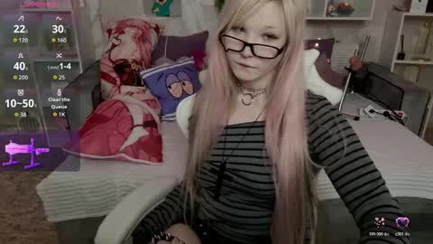 MeowkaKitty online show from 04/20/26, 01:30