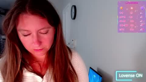 Snapshot of meowmeowlive chatting on 06/24/26, 10:36 meowmeowlive online show from 06/24/26, 10:36