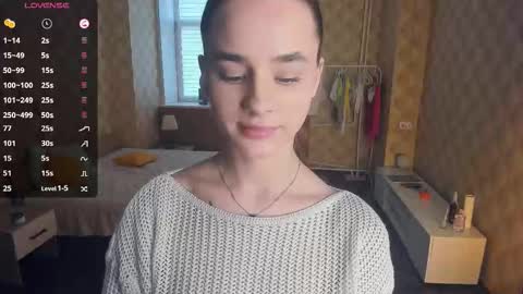 Julie online show from 11/19/25, 07:08