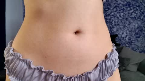 Mia online show from 04/24/26, 04:48