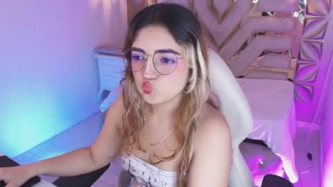 Snapshot of meraki_fraise chatting on 10/23/25, 07:45 online show from 10/23/25, 07:45