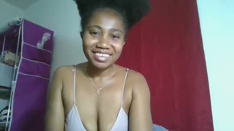 meraldaaaa online show from 09/15/25, 09:48
