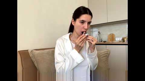 LEVA online show from 04/17/26, 12:30