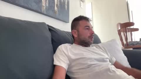 Mercedes190d online show from 04/26/26, 01:09