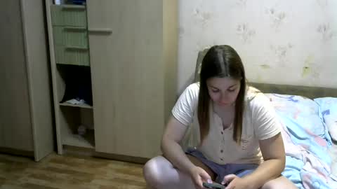Snapshot of mercedeskaah chatting on 06/27/26, 08:36 MercedeskaAh online show from 06/27/26, 08:36
