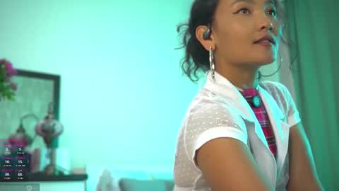 Snapshot of mercedesss_8 chatting on 10/09/25, 09:29 Next show on 03 Dec online show from 10/09/25, 09:29