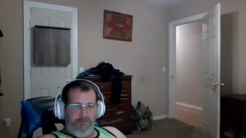 mercer1977 online show from 10/21/25, 04:41