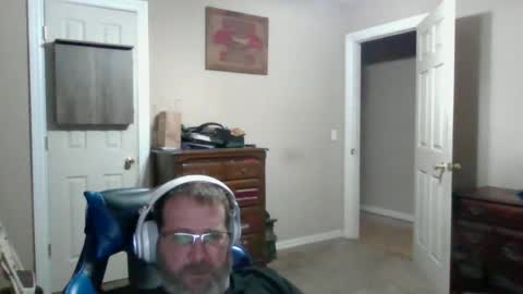 mercer1977 online show from 06/12/26, 10:36