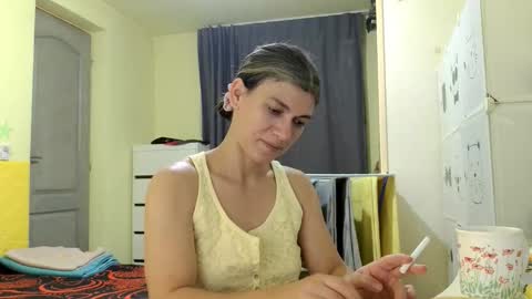 Miss Helena online show from 12/18/25, 02:56