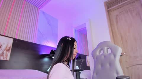 meredith_spencer online show from 02/06/25, 06:24