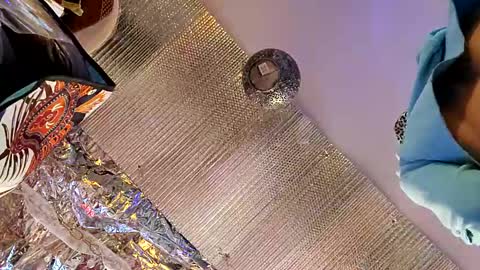 Snapshot of merelyalover chatting on 02/01/25, 01:02 gurlnips online show from 02/01/25, 01:02