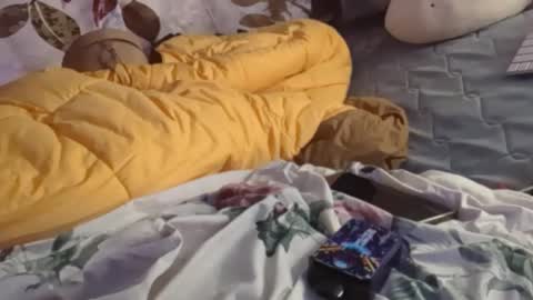 Snapshot of merelyalover chatting on 02/13/25, 12:21 gurlnips online show from 02/13/25, 12:21