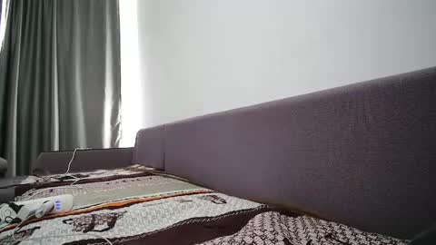 meriannabell online show from 04/20/26, 04:37