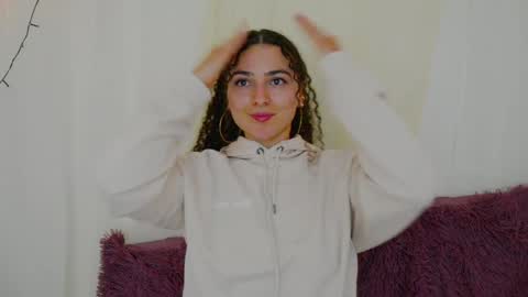 Merida Bell online show from 01/13/25, 02:18