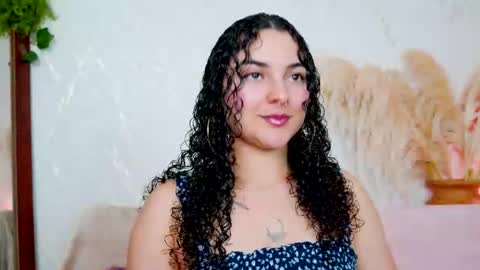 Merida Bell online show from 07/20/26, 10:34