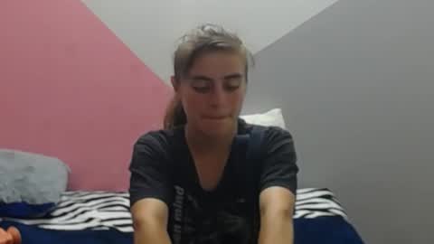 MERILY online show from 11/20/25, 07:46