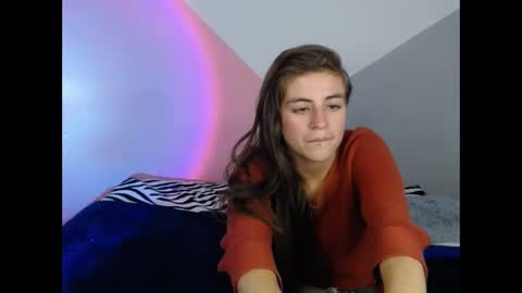 MERILY online show from 12/01/25, 07:30