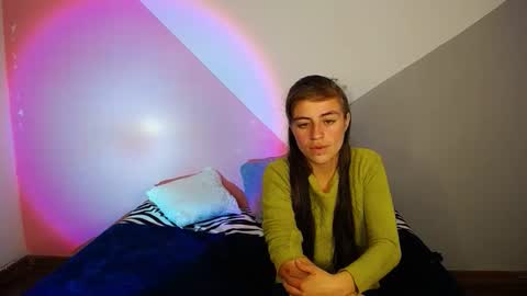 MERILY online show from 12/16/25, 12:04