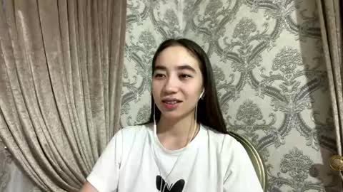 Snapshot of merlenebixel chatting on 07/19/26, 03:05 merlenebixel online show from 07/19/26, 03:05