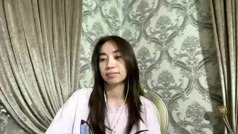 Snapshot of merlenebixel chatting on 07/21/26, 04:20 merlenebixel online show from 07/21/26, 04:20