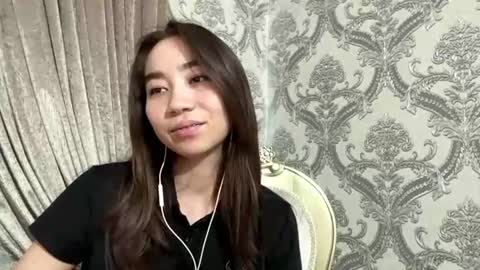Snapshot of merlenebixel chatting on 07/28/26, 07:39 merlenebixel online show from 07/28/26, 07:39