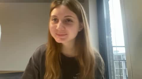 Joan  online show from 11/30/25, 07:23