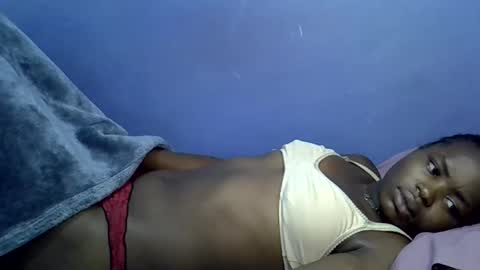 merlin_queen online show from 10/10/25, 01:48