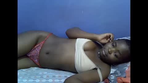 merlin_queen online show from 10/25/25, 06:43