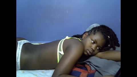 merlin_queen online show from 11/20/25, 06:13