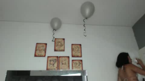 merlina_t online show from 11/25/25, 07:58