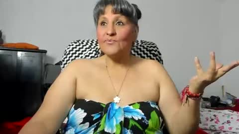 Snapshot of merlyna_goldens chatting on 07/05/26, 04:19 My next birthday is December 11th. online show from 07/05/26, 04:19