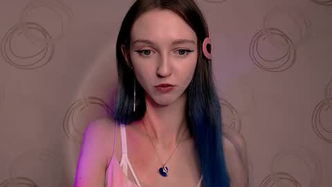 mermaidvibestides online show from 11/26/25, 11:28