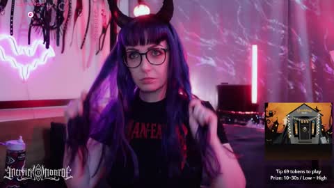 merrick monroe  online show from 10/29/25, 09:38