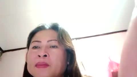 Snapshot of merry_ann123 chatting on 10/30/25, 12:17 merry_ann123 online show from 10/30/25, 12:17
