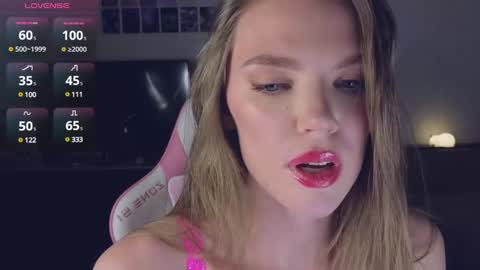 Susan online show from 12/07/24, 04:58